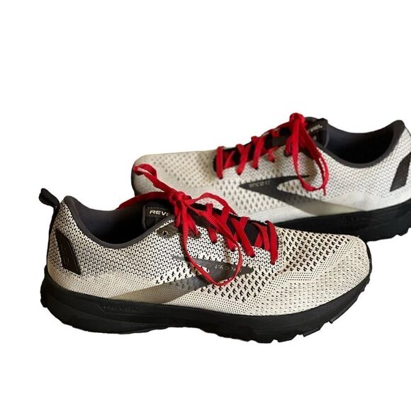 Brooks Mens Gray & Red Brooks Revel 4 Running Shoes Size 8.5 - Picture 1 of 7